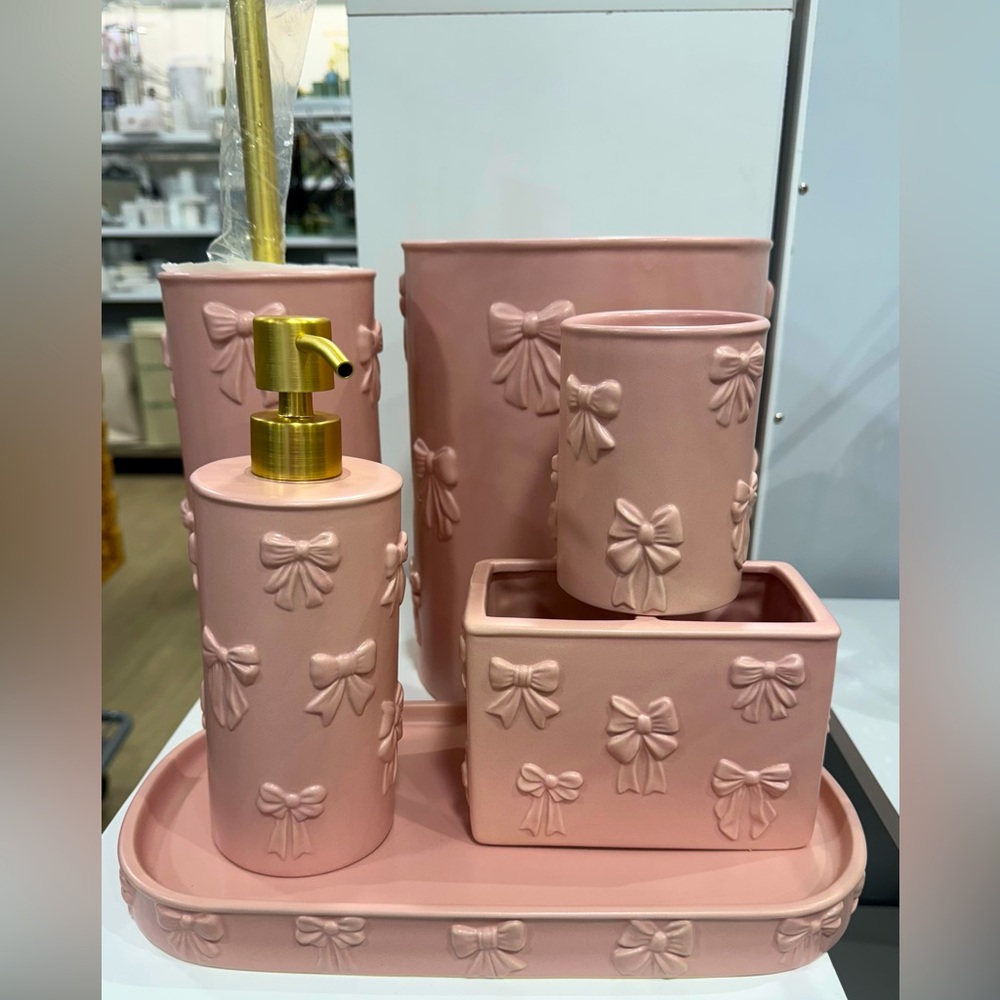 SOLD Coquette Bow Pink Bath Accessory Complete Ceramic Set